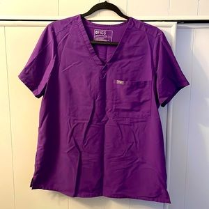 FIGS Ultra Violet Top